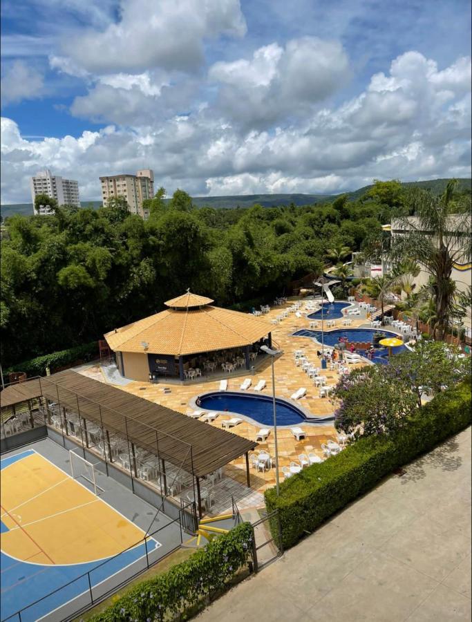 Golden Dolphin Grand Hotel Piscina 24H Caldas Novas Dış mekan fotoğraf
