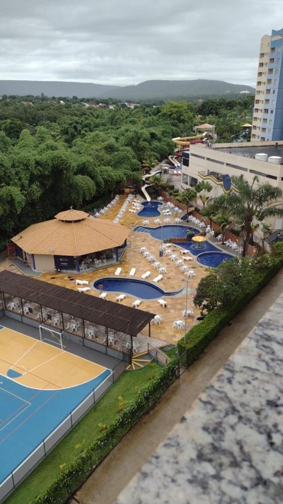 Golden Dolphin Grand Hotel Piscina 24H Caldas Novas Dış mekan fotoğraf
